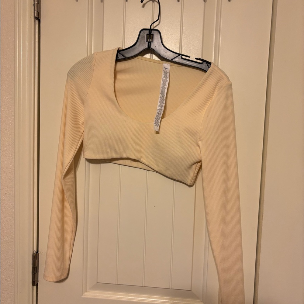 ALO Yoga Cream Long Sleeve Fitted Crop Bodysuit
